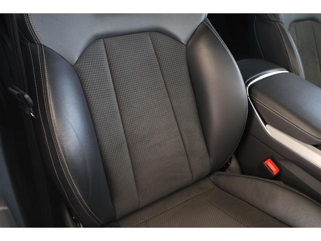 AUDI Q8 2022 Image 31