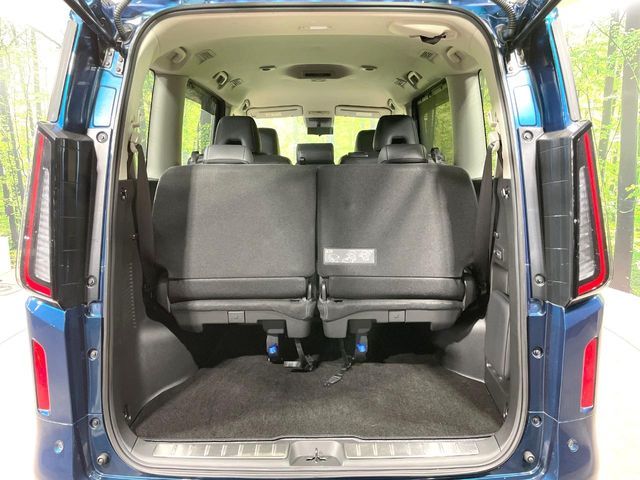 NISSAN SERENA  WG 2023 Image 31