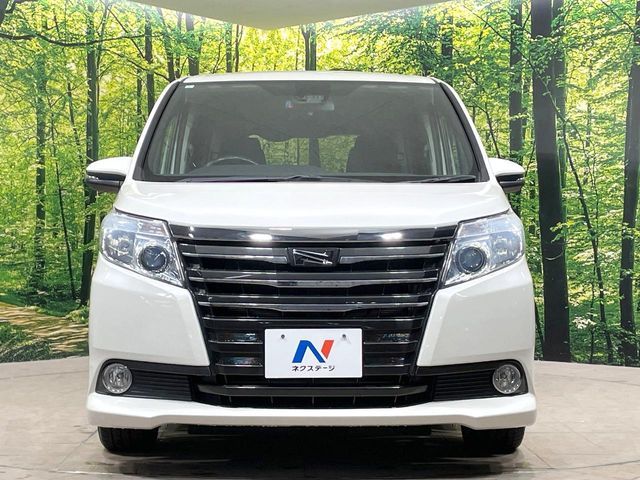 TOYOTA NOAH 2017 Image 31