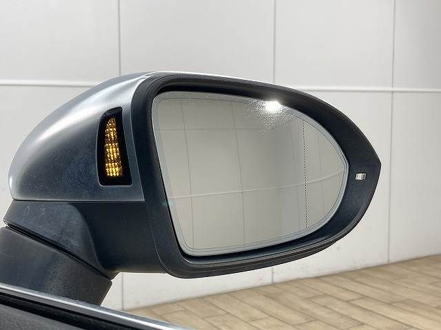 VOLKSWAGEN ARTEON 2019 Image 31