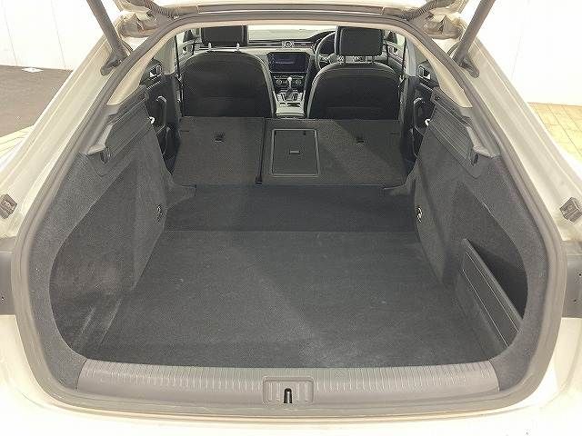 VOLKSWAGEN ARTEON 2019 Image 31