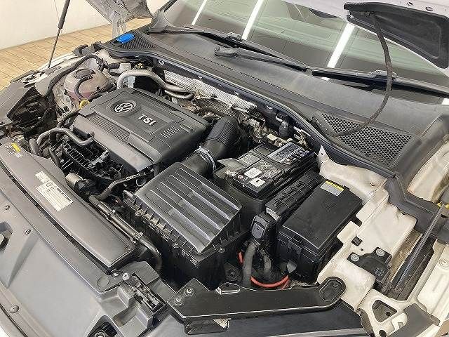 VOLKSWAGEN ARTEON 2019 Image 31