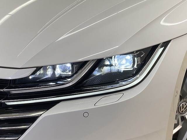 VOLKSWAGEN ARTEON 2019 Image 31