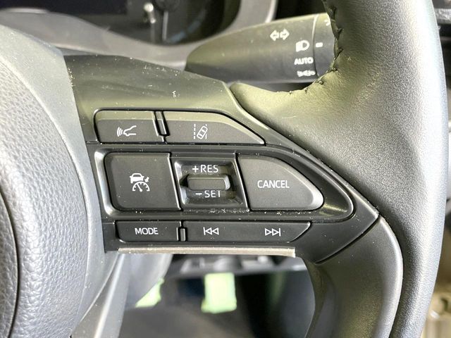 TOYOTA YARIS CROSS HYBRID 2023 Image 31