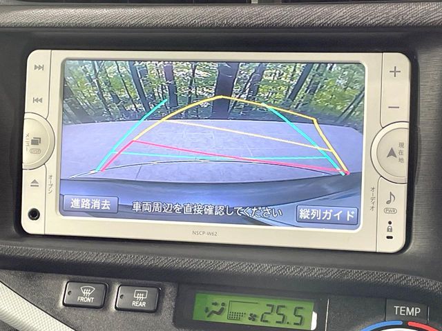 TOYOTA AQUA 2012 Image 31