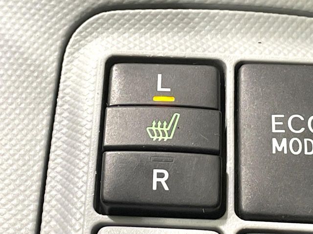 TOYOTA AQUA 2012 Image 31