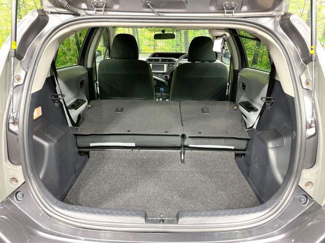 TOYOTA AQUA 2012 Image 31