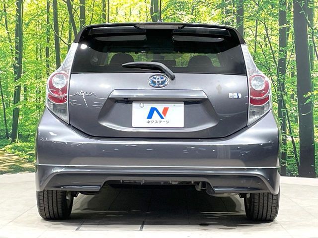 TOYOTA AQUA 2012 Image 31