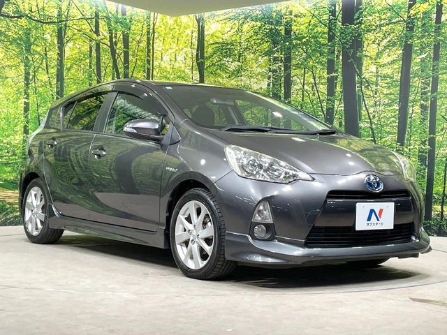 TOYOTA AQUA 2012 Image 31