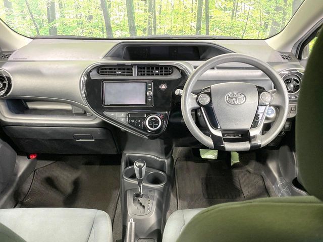 TOYOTA AQUA 2018 Image 31