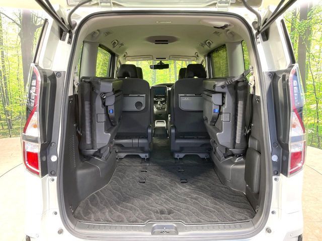 NISSAN SERENA  WG 2021 Image 31