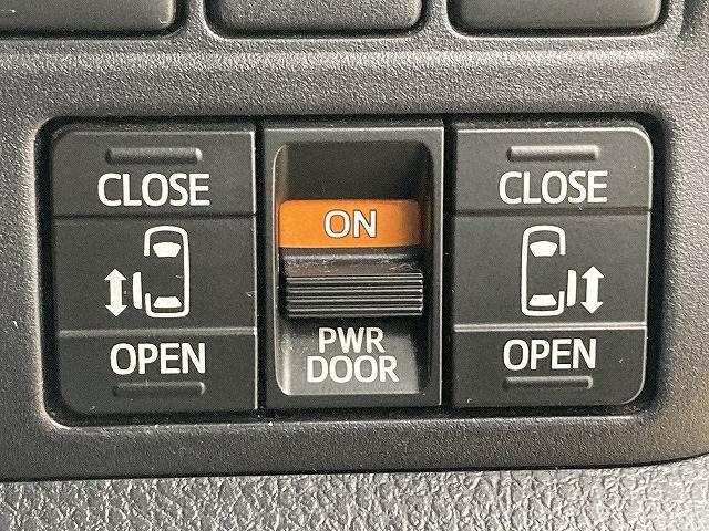 TOYOTA ESQUIRE HYBRID 2020 Image 31