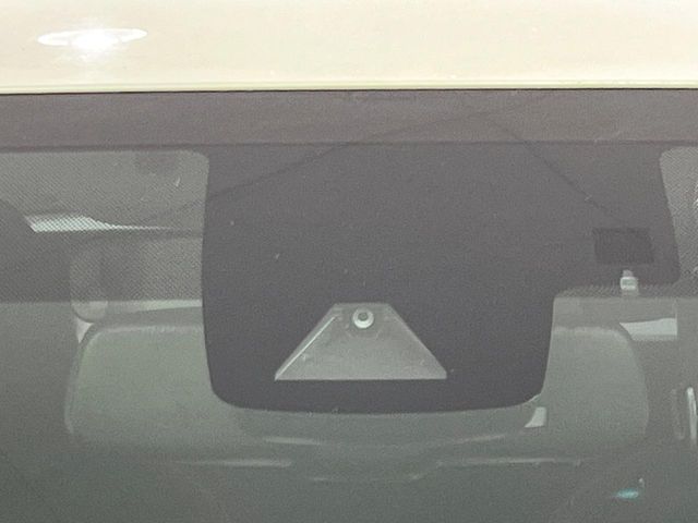 TOYOTA PRIUS 4WD 2019 Image 31