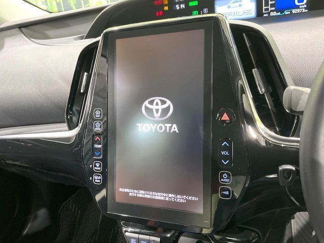 TOYOTA PRIUS 4WD 2019 Image 31