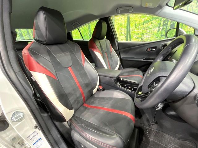 TOYOTA PRIUS 4WD 2019 Image 31