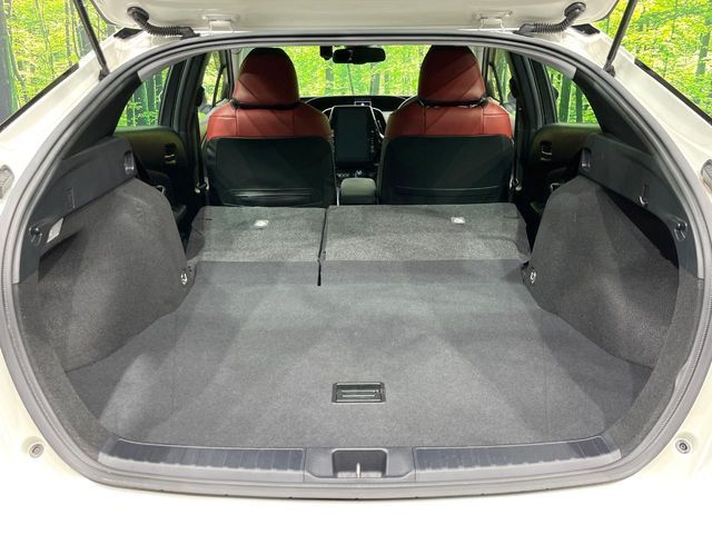 TOYOTA PRIUS 4WD 2019 Image 31