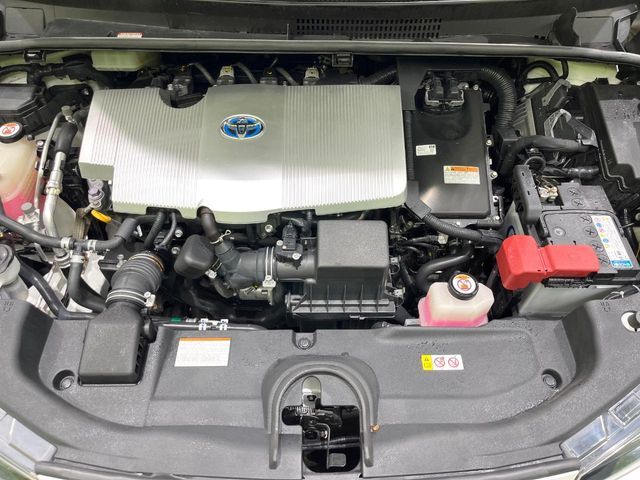 TOYOTA PRIUS 4WD 2019 Image 31