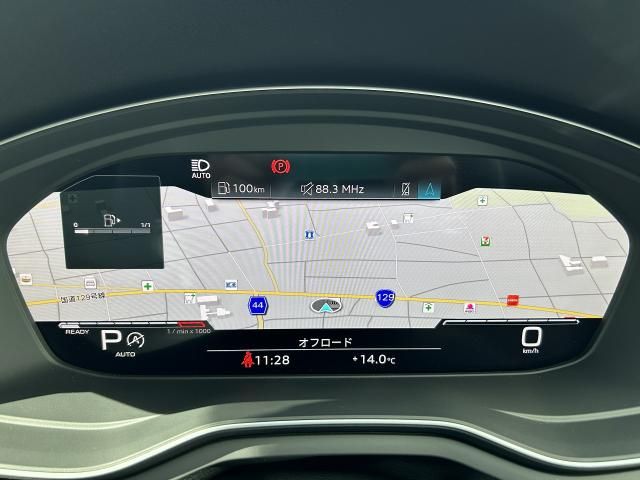 AUDI RS4 AVANT 2023 Image 31