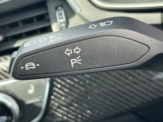 AUDI RS4 AVANT 2023 Image 31