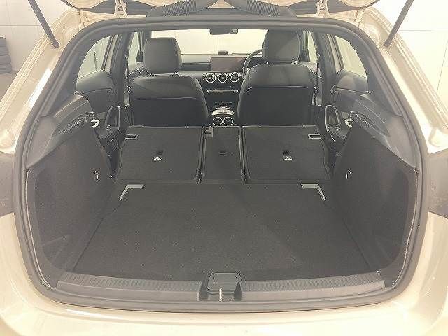 MERCEDES BENZ A CLAS 2024 Image 31