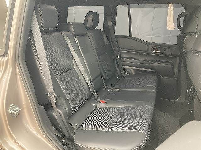 TOYOTA LANDCRUISER 250 2025 Image 31