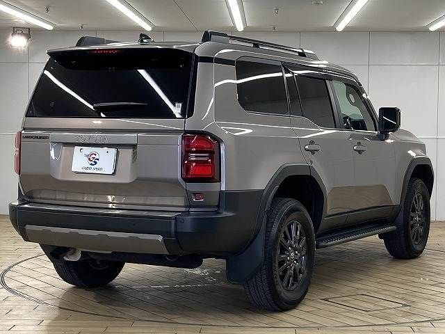 TOYOTA LANDCRUISER 250 2025 Image 31