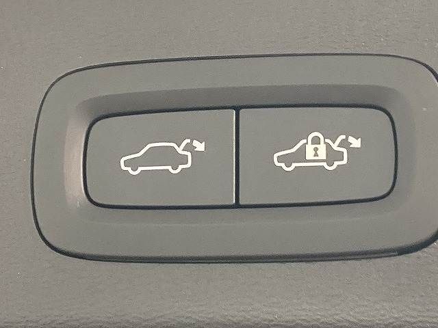 VOLVO XC40 2022 Image 31