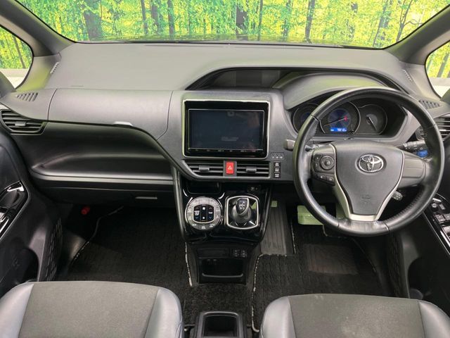 TOYOTA NOAH HYBRID 2020 Image 31