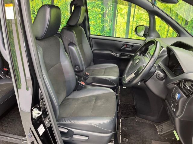 TOYOTA NOAH HYBRID 2020 Image 31