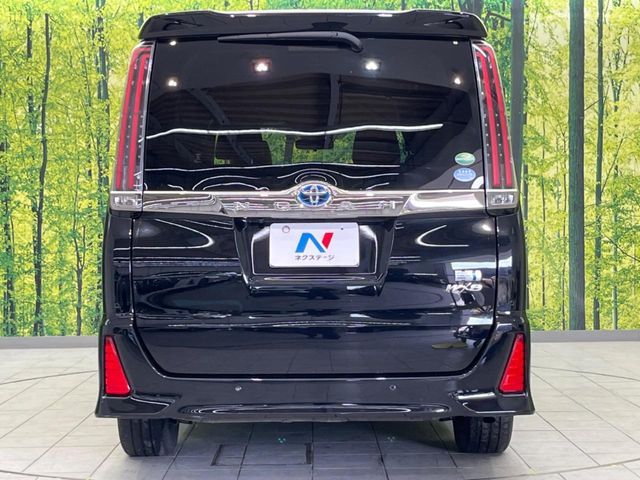 TOYOTA NOAH HYBRID 2020 Image 31