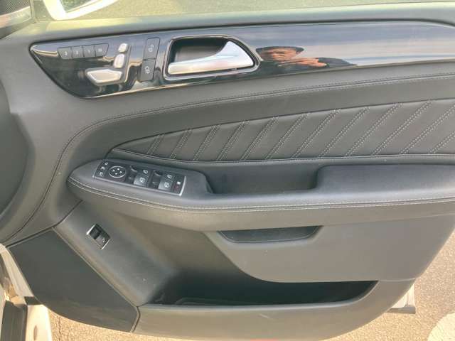 MERCEDES BENZ GLE CL 2016 Image 31