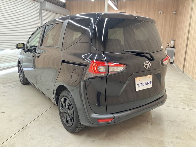 TOYOTA SIENTA 2022 Image 31