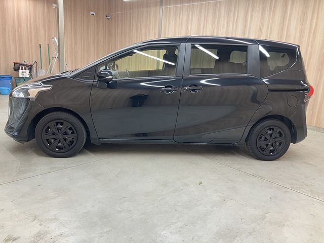 TOYOTA SIENTA 2022 Image 31