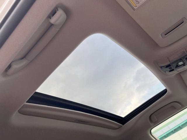 TOYOTA LANDCRUISER PRADO 2022 Image 31