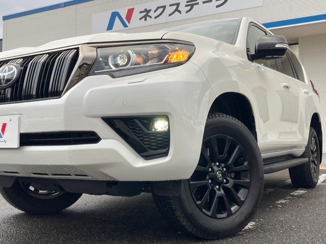 TOYOTA LANDCRUISER PRADO 2022 Image 31