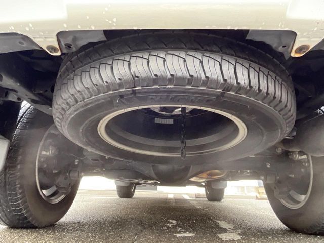 TOYOTA LANDCRUISER PRADO 2022 Image 31