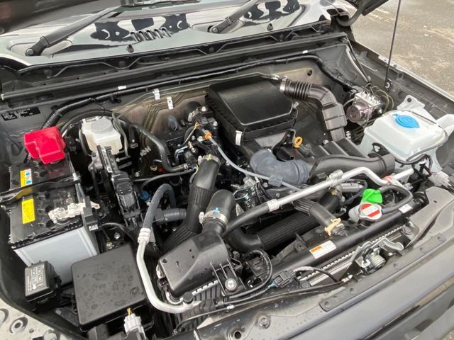 SUZUKI JIMNY 4WD 2025 Image 31