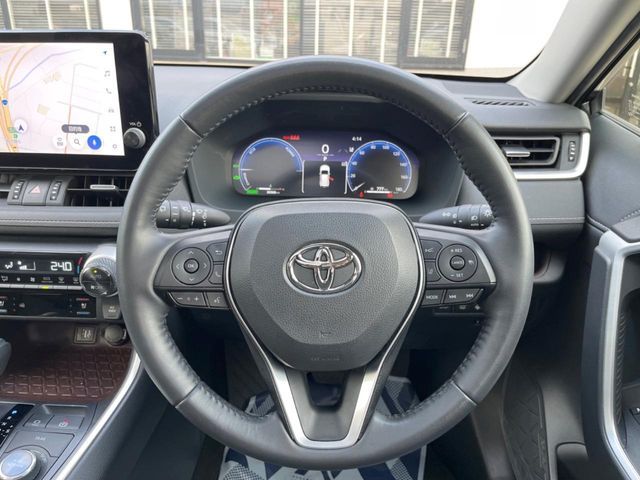 TOYOTA RAV4 HYBRID 4WD 2023 Image 31