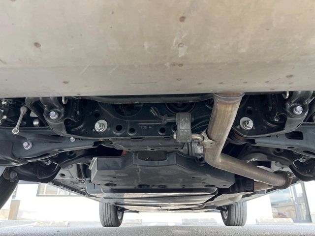 TOYOTA RAV4 HYBRID 4WD 2023 Image 31