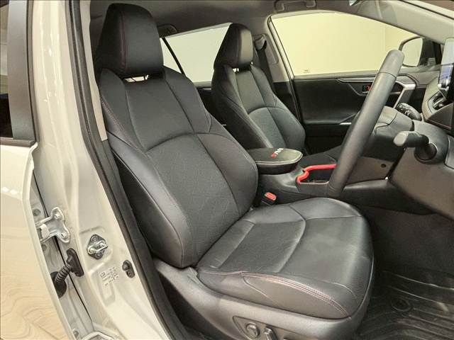TOYOTA RAV4 4WD 2023 Image 31