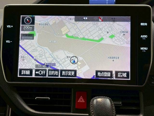 TOYOTA VOXY 2017 Image 31