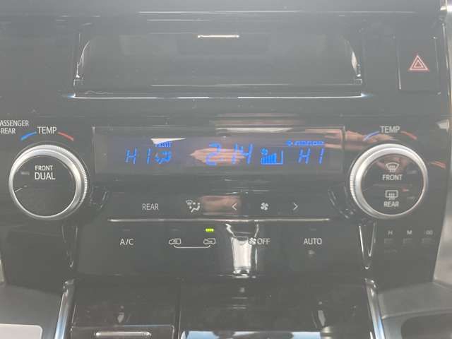 TOYOTA VELLFIRE 4WD 2017 Image 31