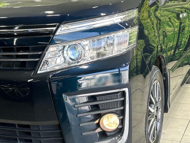 TOYOTA VOXY 2016 Image 31