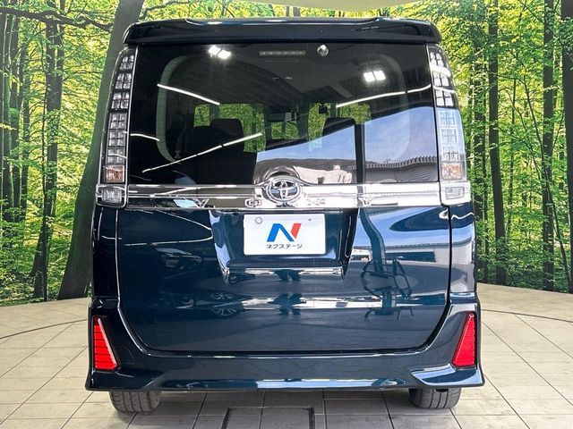 TOYOTA VOXY 2016 Image 31