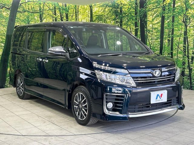 TOYOTA VOXY 2016 Image 31