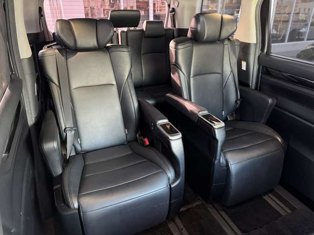 TOYOTA ALPHARD 2018 Image 31