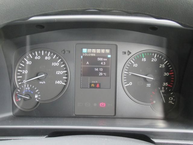 MITSUBISHI FUSOU FIGHTER 2024 Image 31