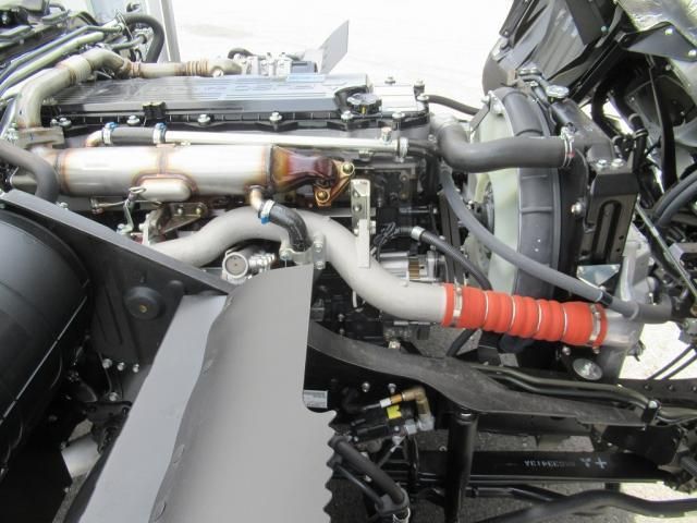 MITSUBISHI FUSOU FIGHTER 2024 Image 31