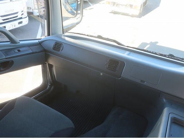 MITSUBISHI FUSOU SUPER GREAT 2008 Image 31