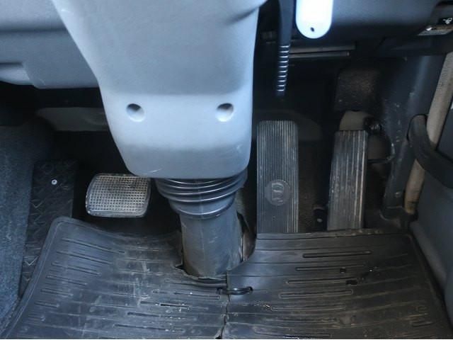 MITSUBISHI FUSOU SUPER GREAT 2008 Image 31